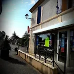 Couette-café Chez Annie 3*