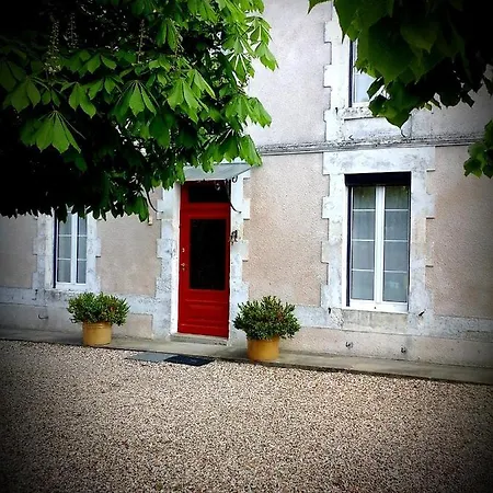 Chez Annie Couette-café 3*