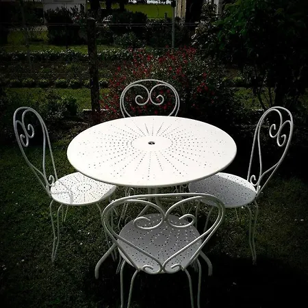 Chez Annie Saint-Martin-de-Gurçon