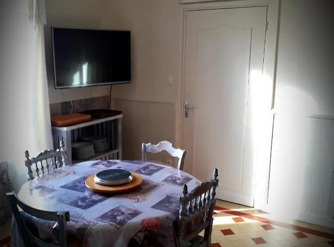 Chez Annie Saint-Martin-de-Gurçon