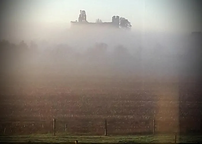 Chez Annie Bed & Breakfast Saint-Martin-de-Gurçon